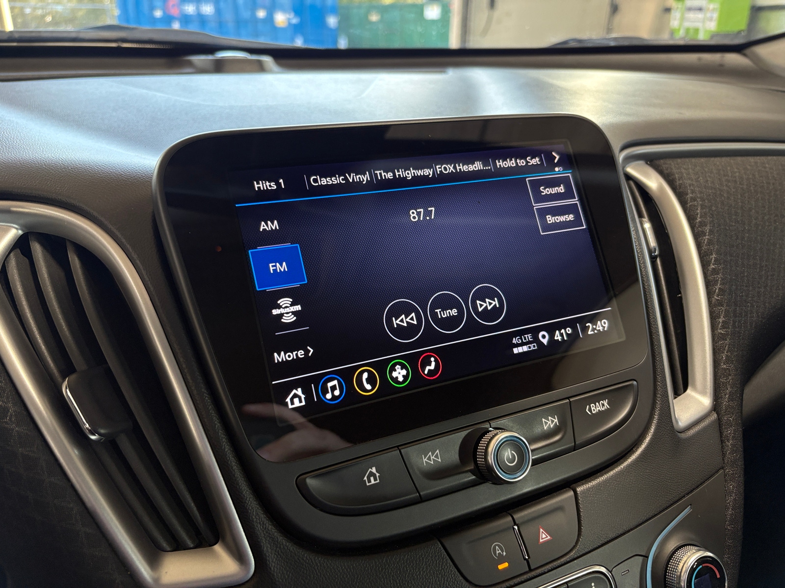 Thumbnail: 2024 Chevrolet Malibu - 4