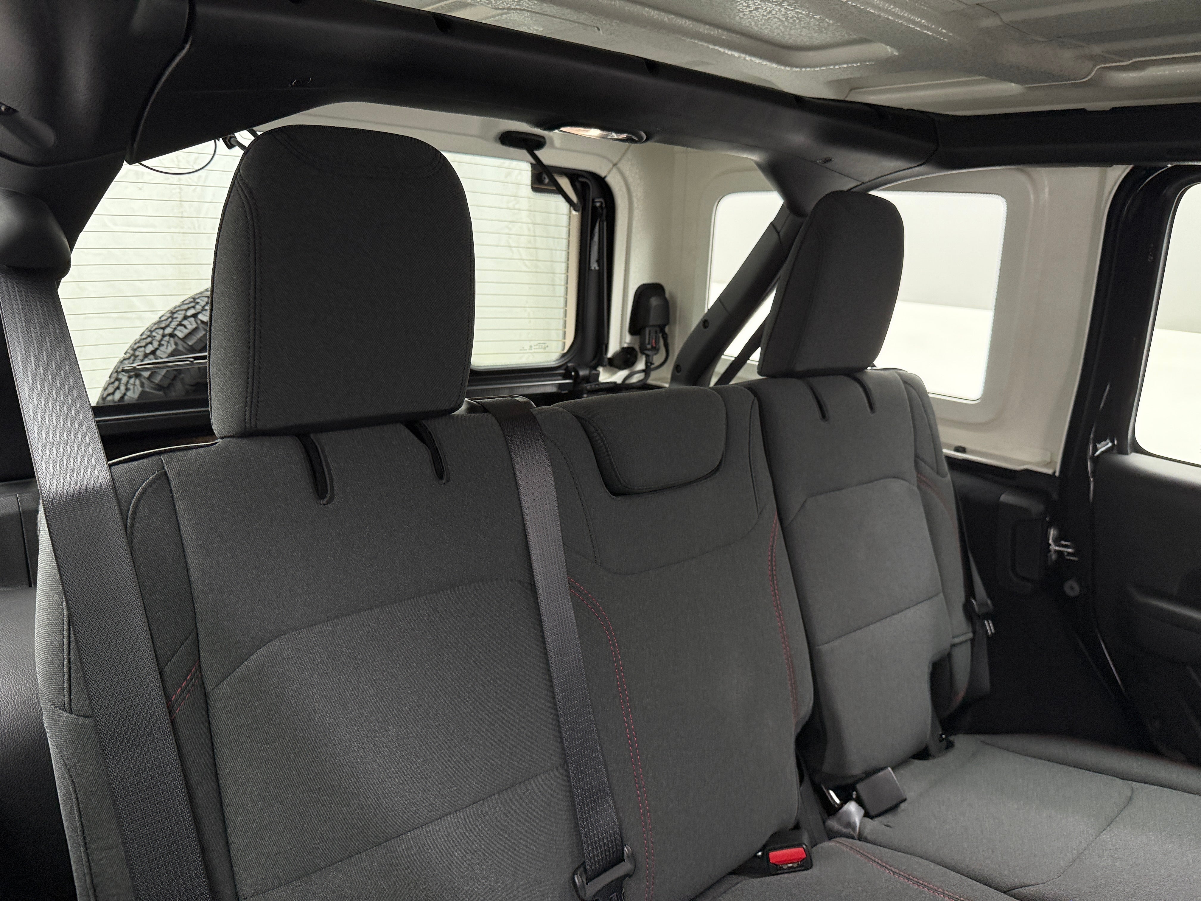 2026 Jeep Wrangler 4-Door Rubicon - Photo 3