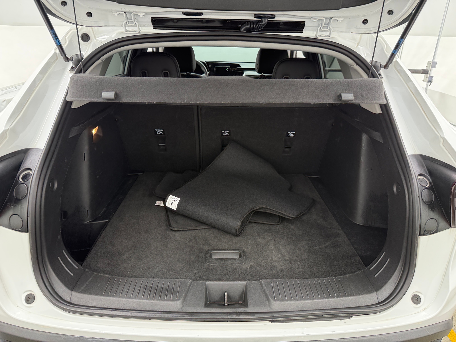 Thumbnail: 2024 Chevrolet Trax - 7