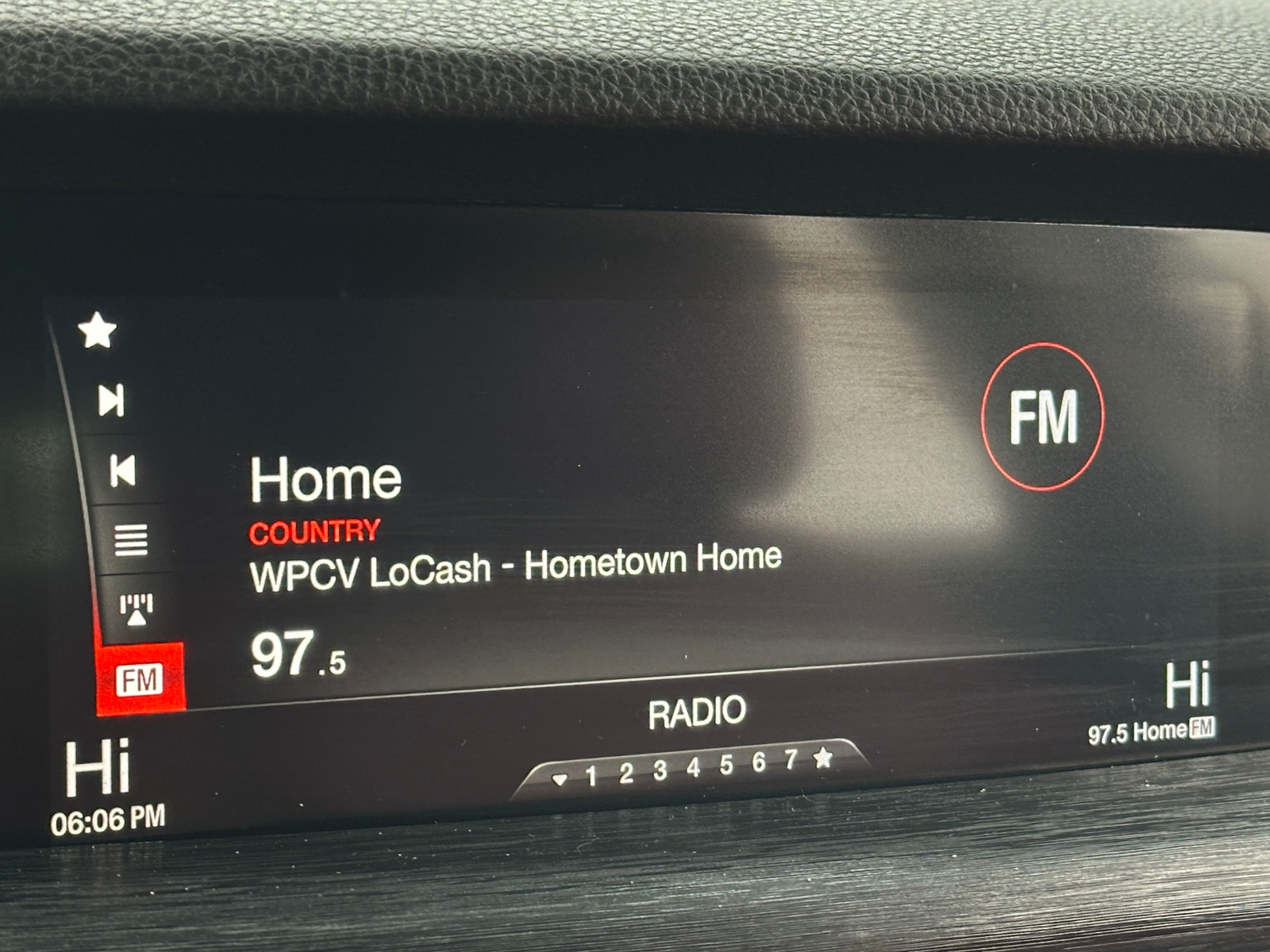 Thumbnail: 2019 Alfa Romeo Stelvio - 3