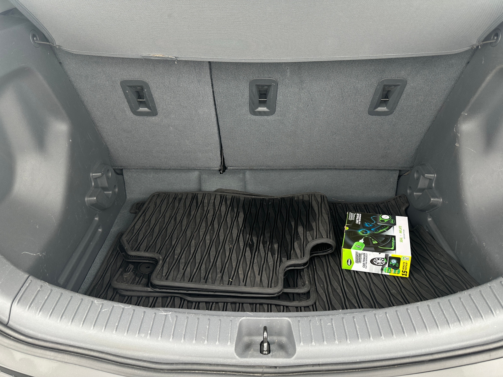 Thumbnail: 2019 Chevrolet Bolt EV - 6