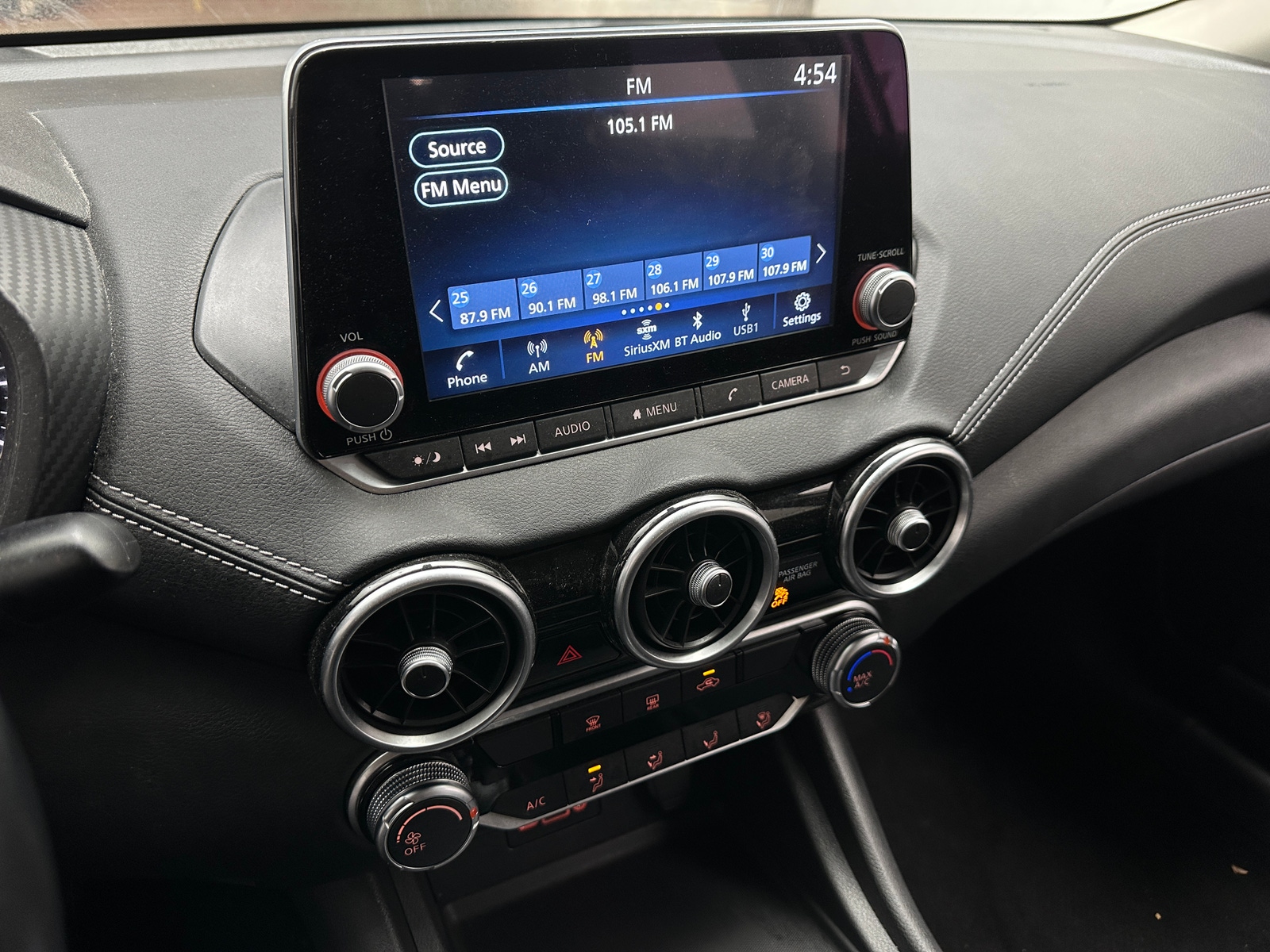 Thumbnail: 2022 Nissan Sentra - 4