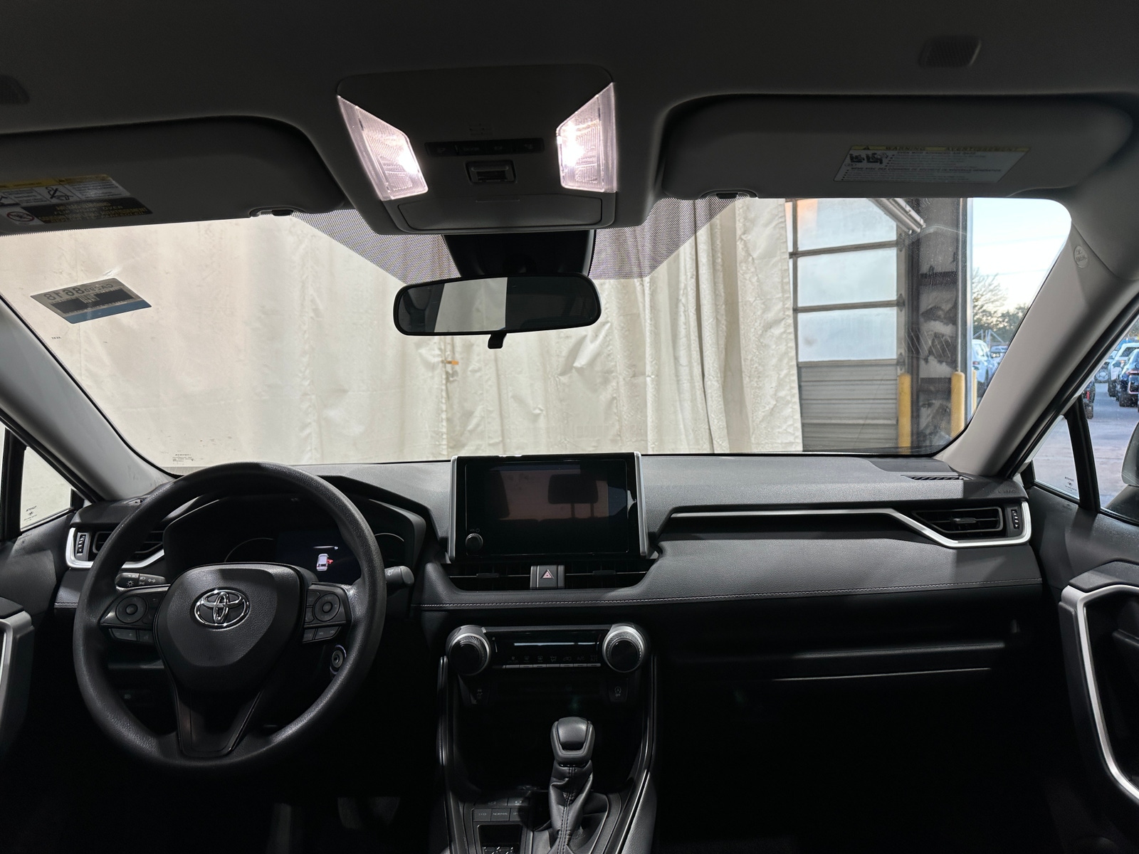 Thumbnail: 2025 Toyota RAV4 - 3