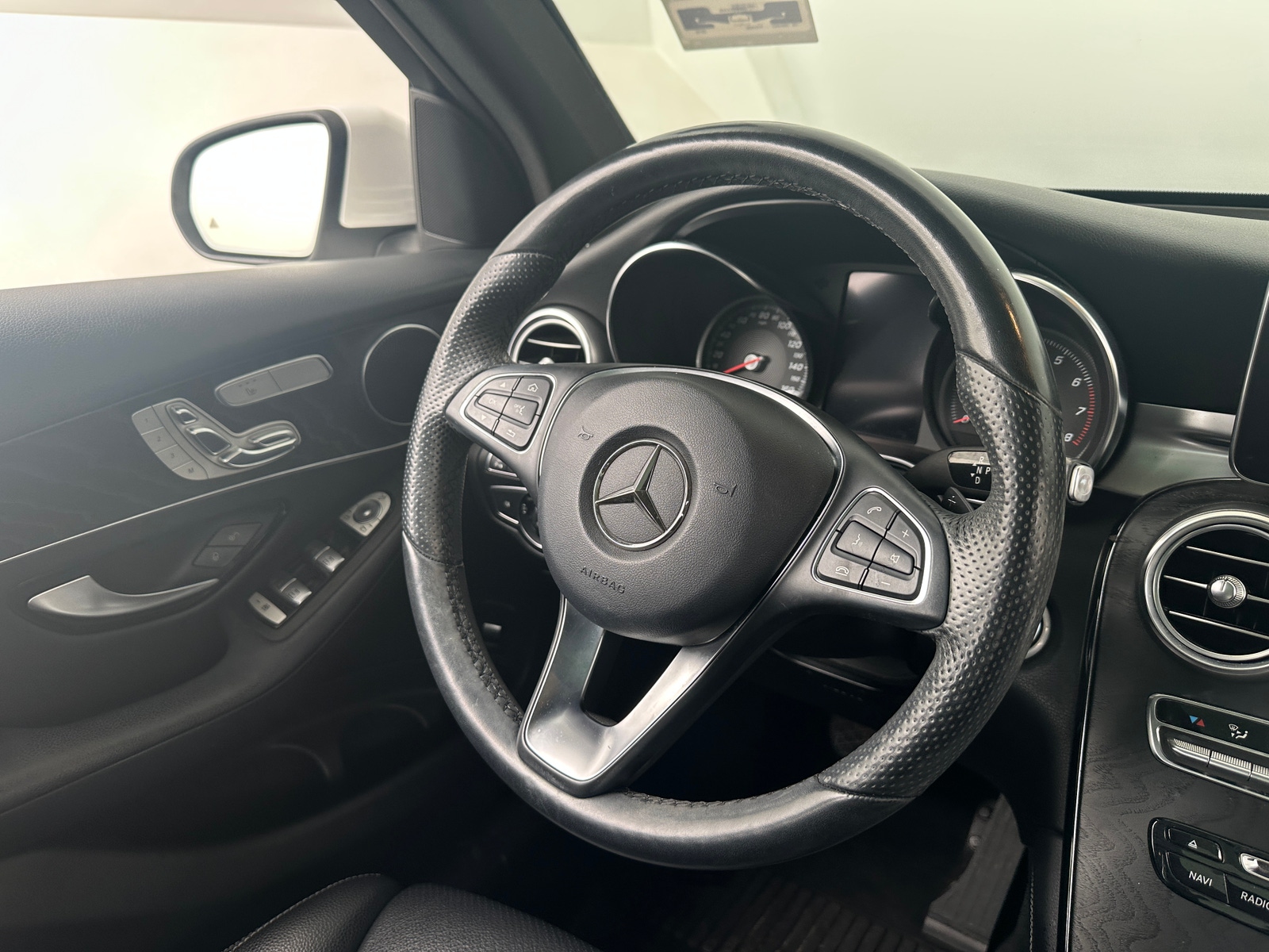 Thumbnail: 2018 Mercedes-Benz GLC - 4