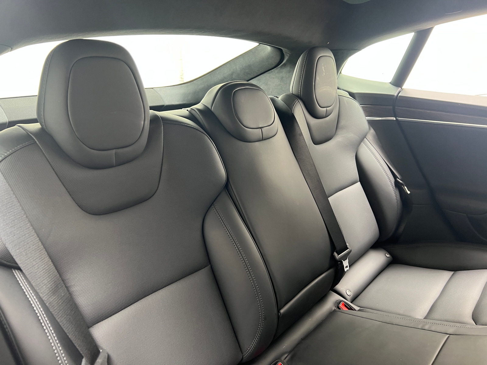 Thumbnail: 2022 Tesla Model S - 5