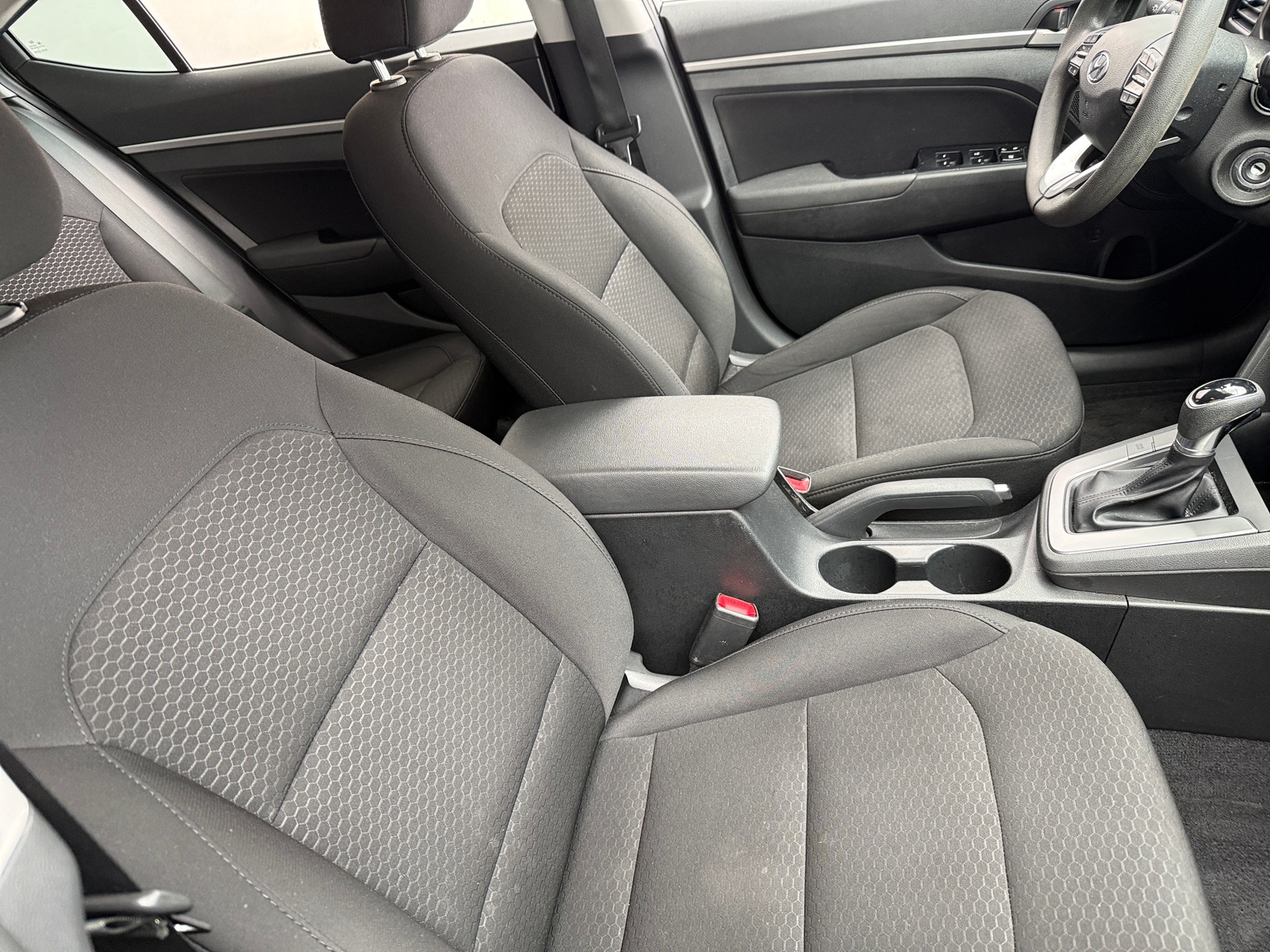 Thumbnail: 2019 Hyundai Elantra - 2