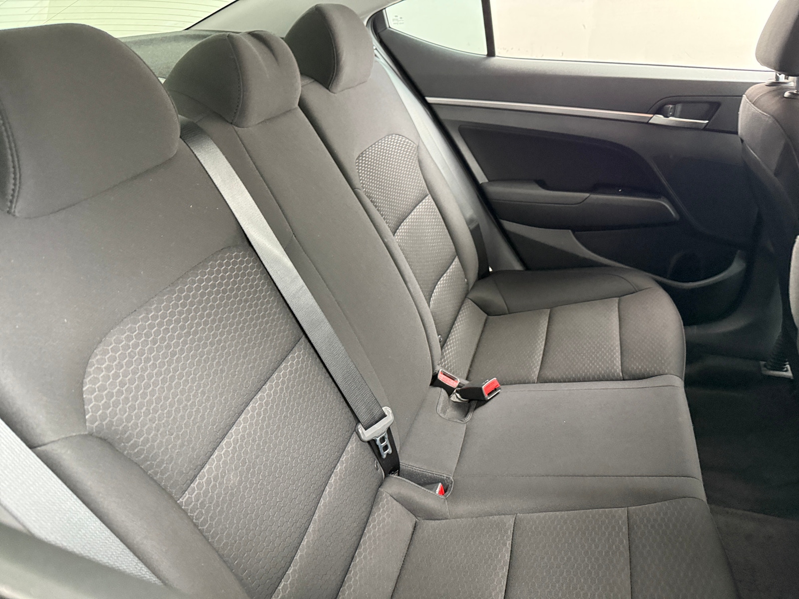 Thumbnail: 2019 Hyundai Elantra - 6