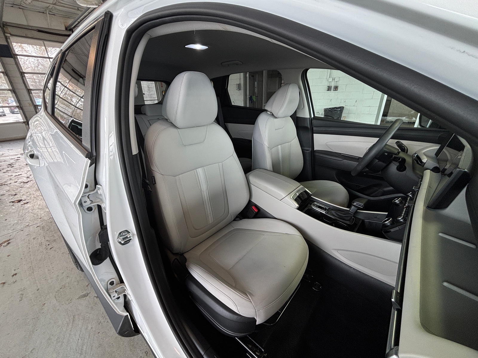 Thumbnail: 2025 Hyundai Tucson - 2