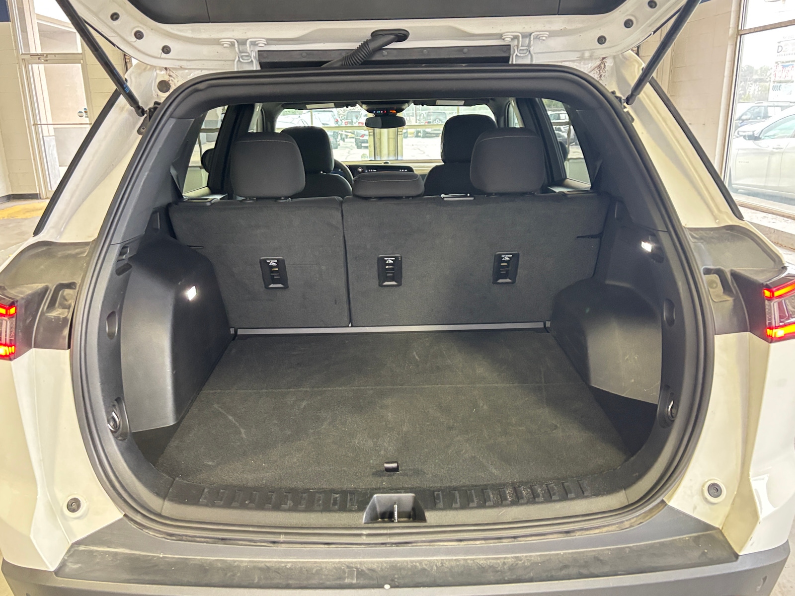 Thumbnail: 2025 Chevrolet Equinox - 6