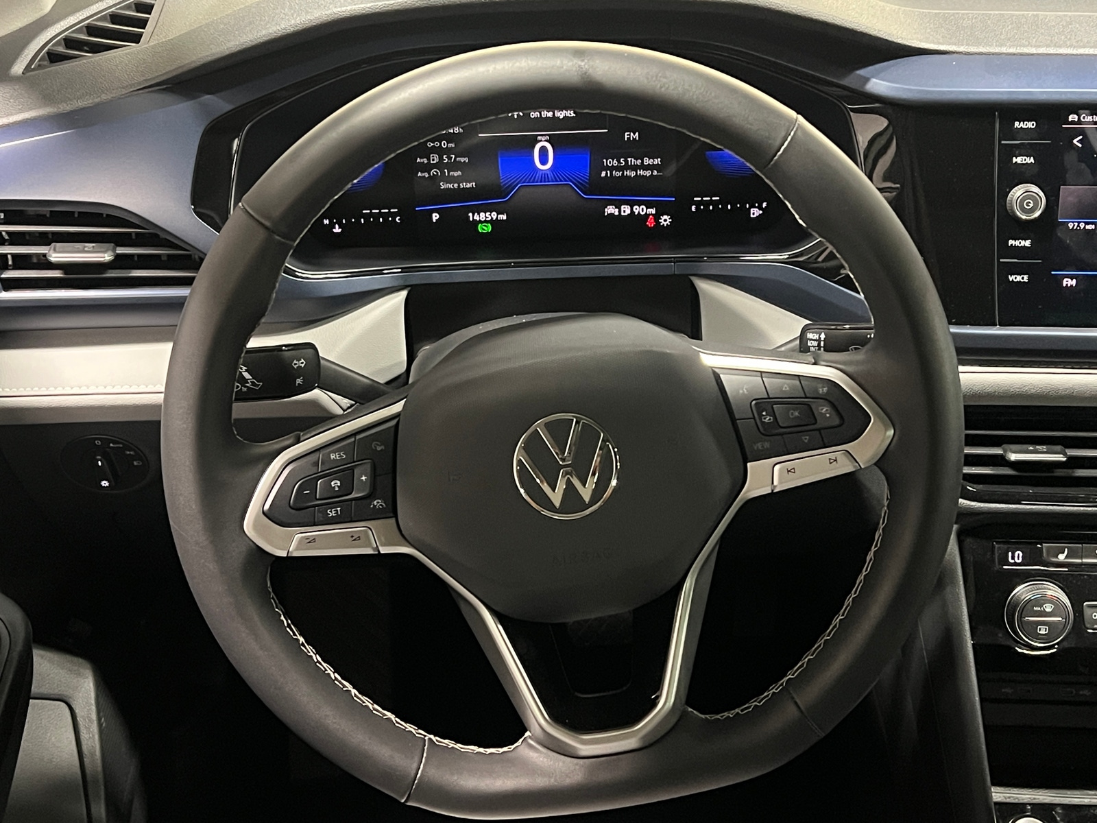 Thumbnail: 2024 Volkswagen Taos - 4