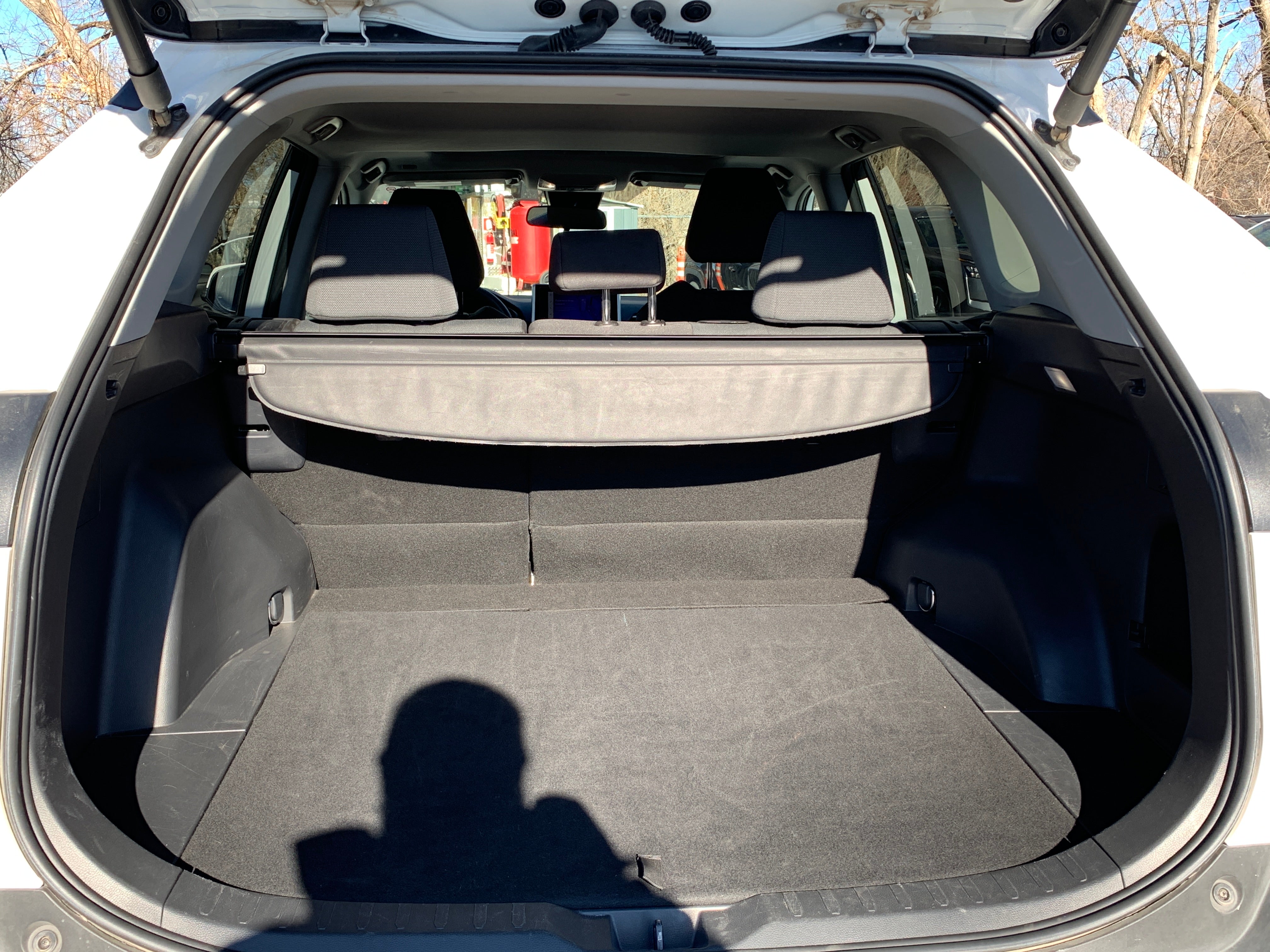 Thumbnail: 2025 Toyota RAV4 - 6