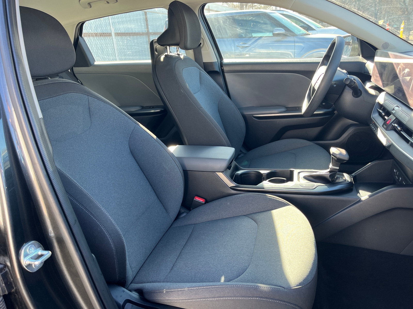 Thumbnail: 2025 Kia K4 - 2