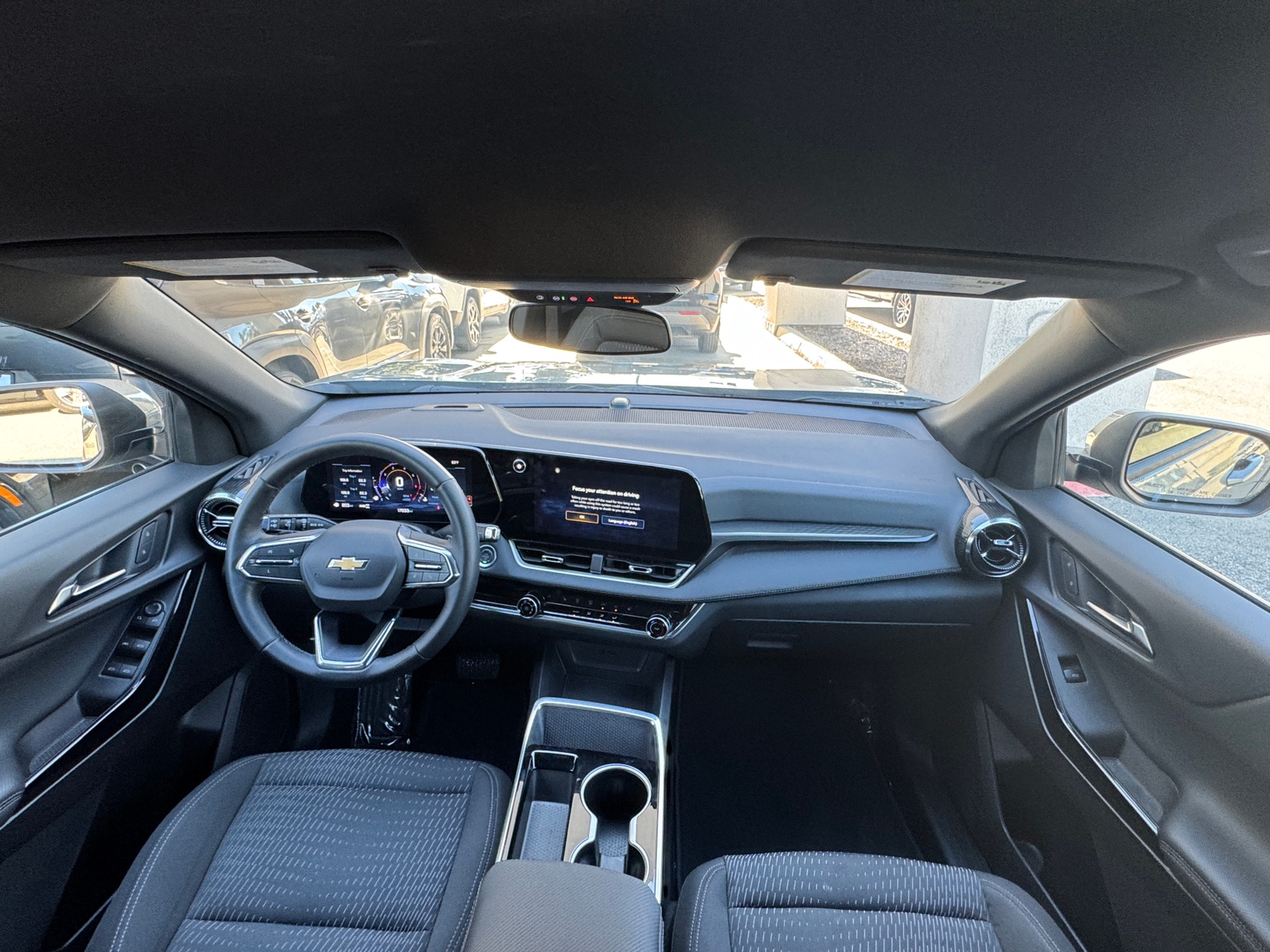 Thumbnail: 2025 Chevrolet Equinox - 3