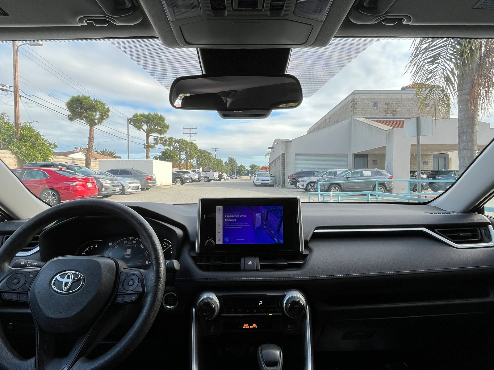 Thumbnail: 2025 Toyota RAV4 - 3