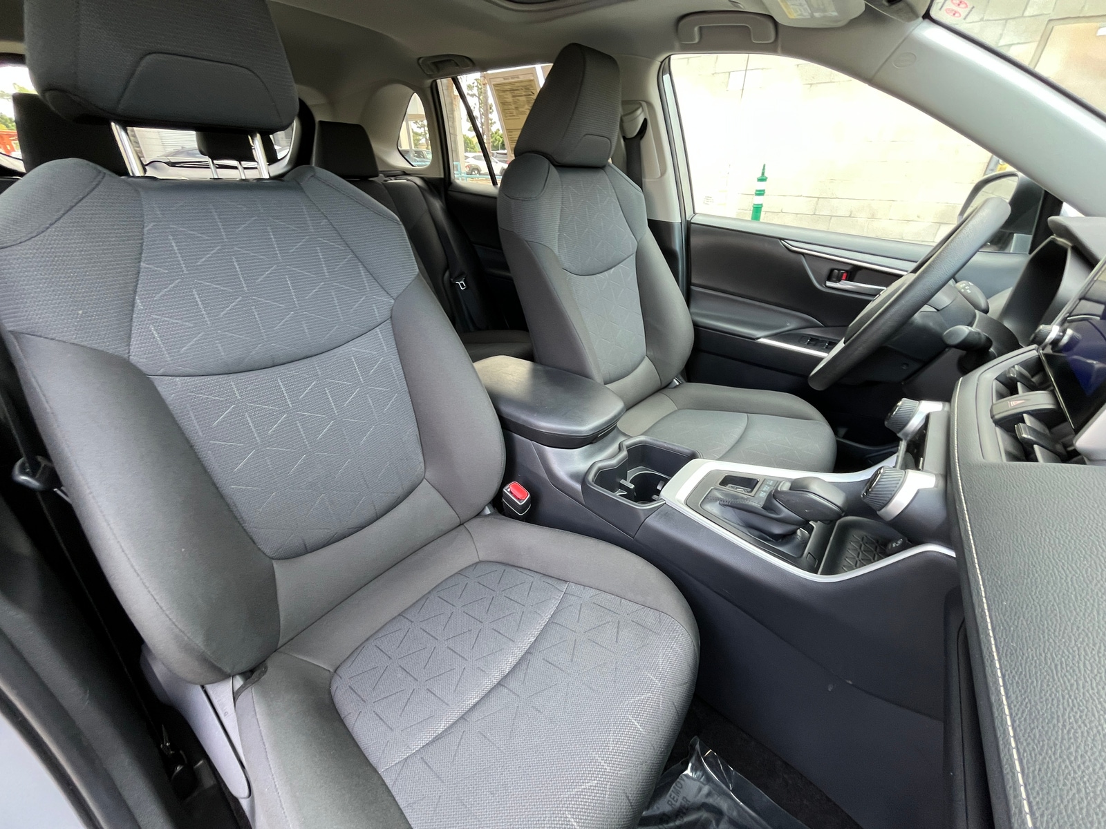 Thumbnail: 2025 Toyota RAV4 - 2