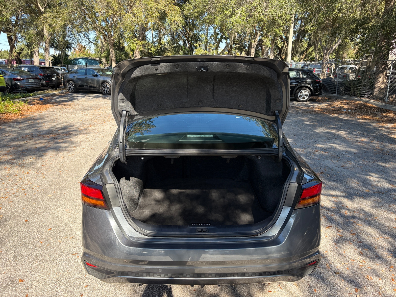 Thumbnail: 2025 Nissan Altima - 4