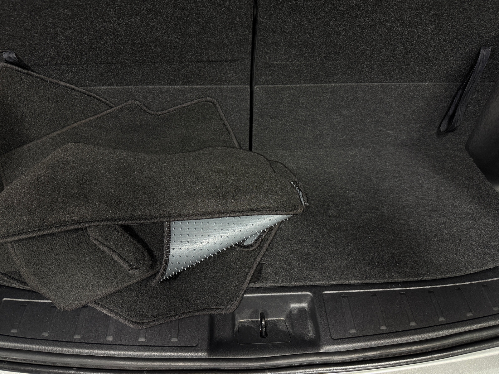 Thumbnail: 2022 Mitsubishi Outlander - 6