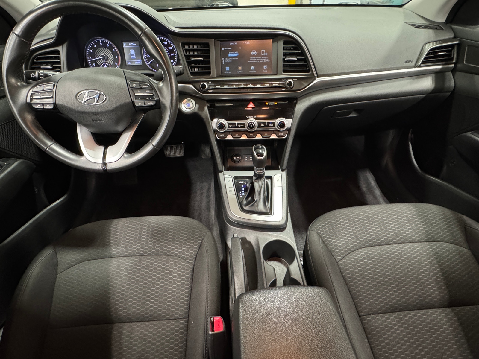 Thumbnail: 2019 Hyundai Elantra - 3