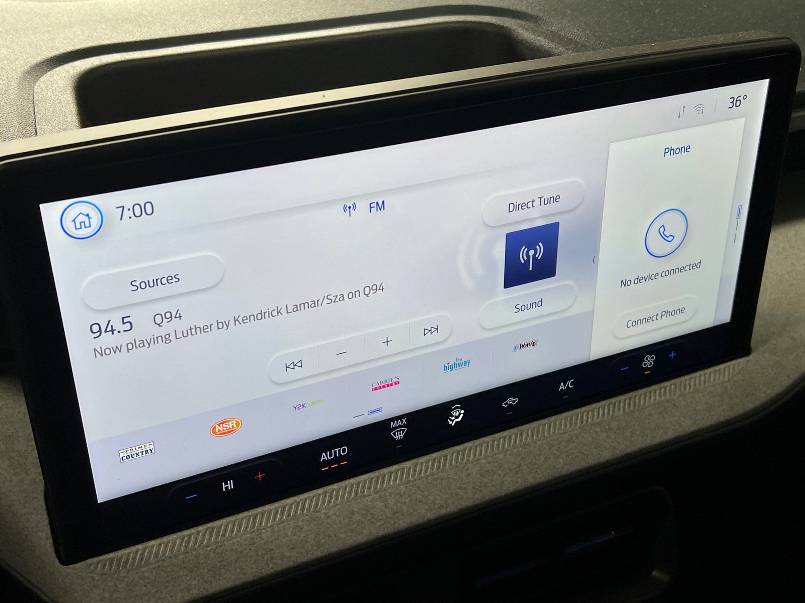 Thumbnail: 2025 Ford Maverick - 4