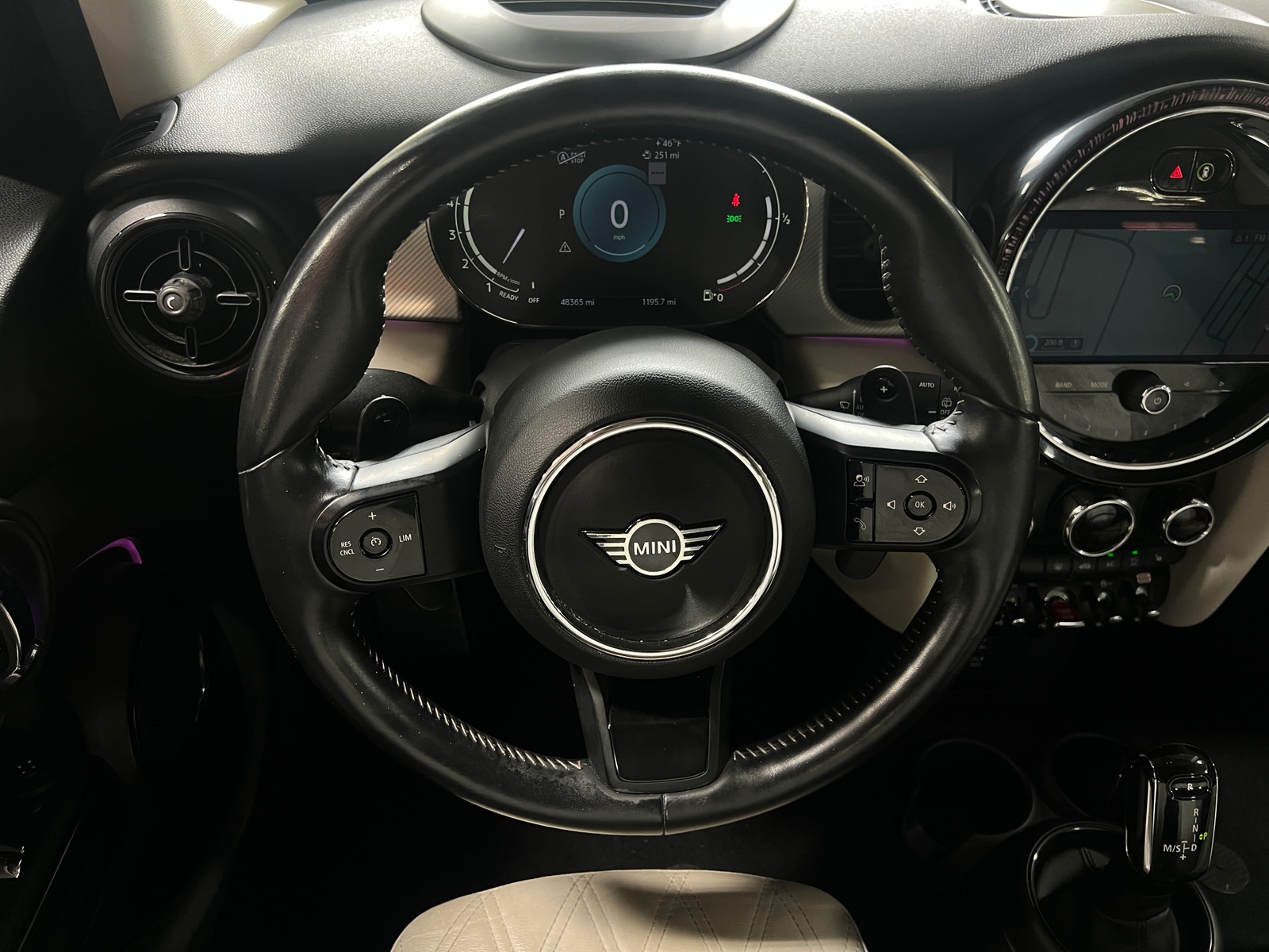 Thumbnail: 2022 MINI Cooper Hardtop - 4