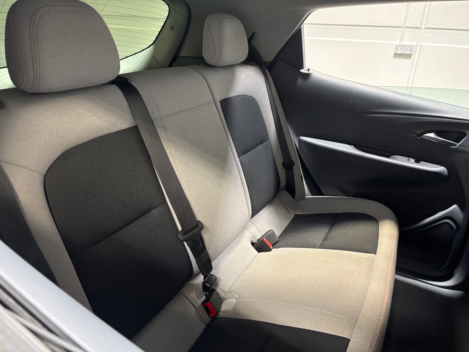 Thumbnail: 2020 Chevrolet Bolt EV - 6