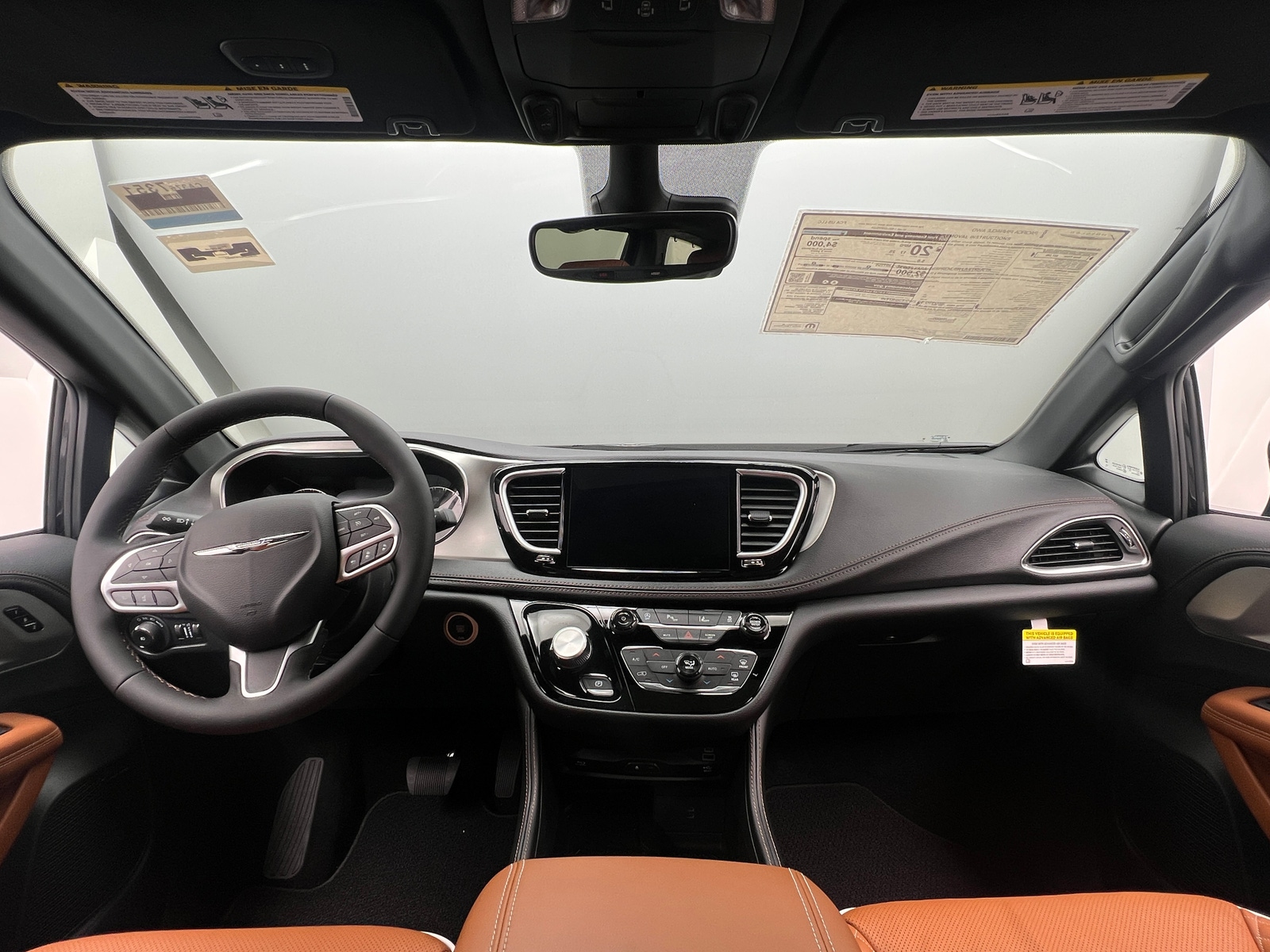 Thumbnail: 2026 Chrysler Pacifica - 2