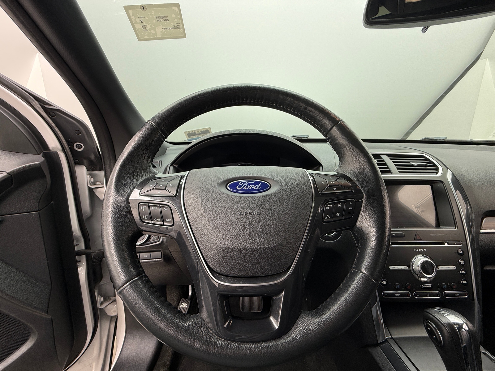 Thumbnail: 2018 Ford Explorer - 4