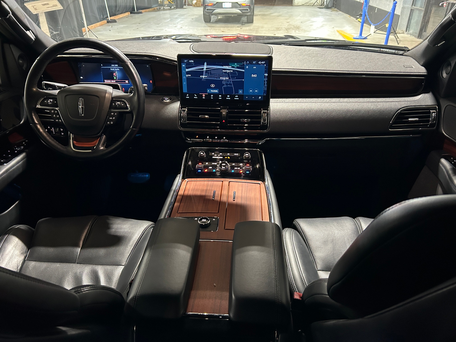 Thumbnail: 2024 Lincoln Navigator - 2