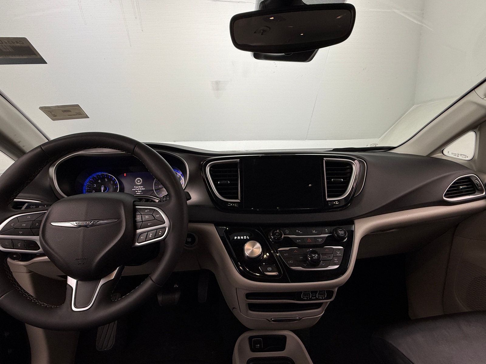 Thumbnail: 2024 Chrysler Pacifica - 2