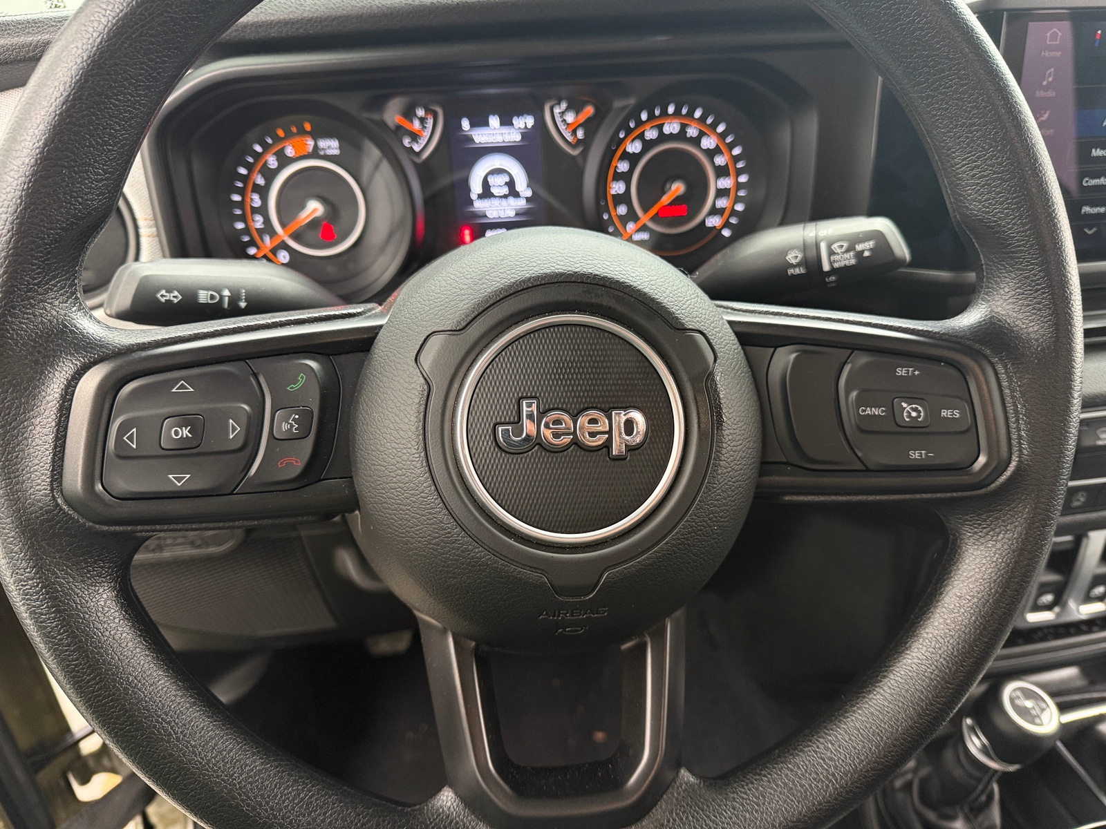 Thumbnail: 2025 Jeep Wrangler - 5