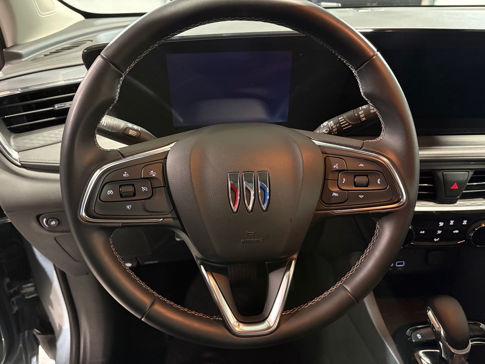 Thumbnail: 2025 Buick Encore GX - 5