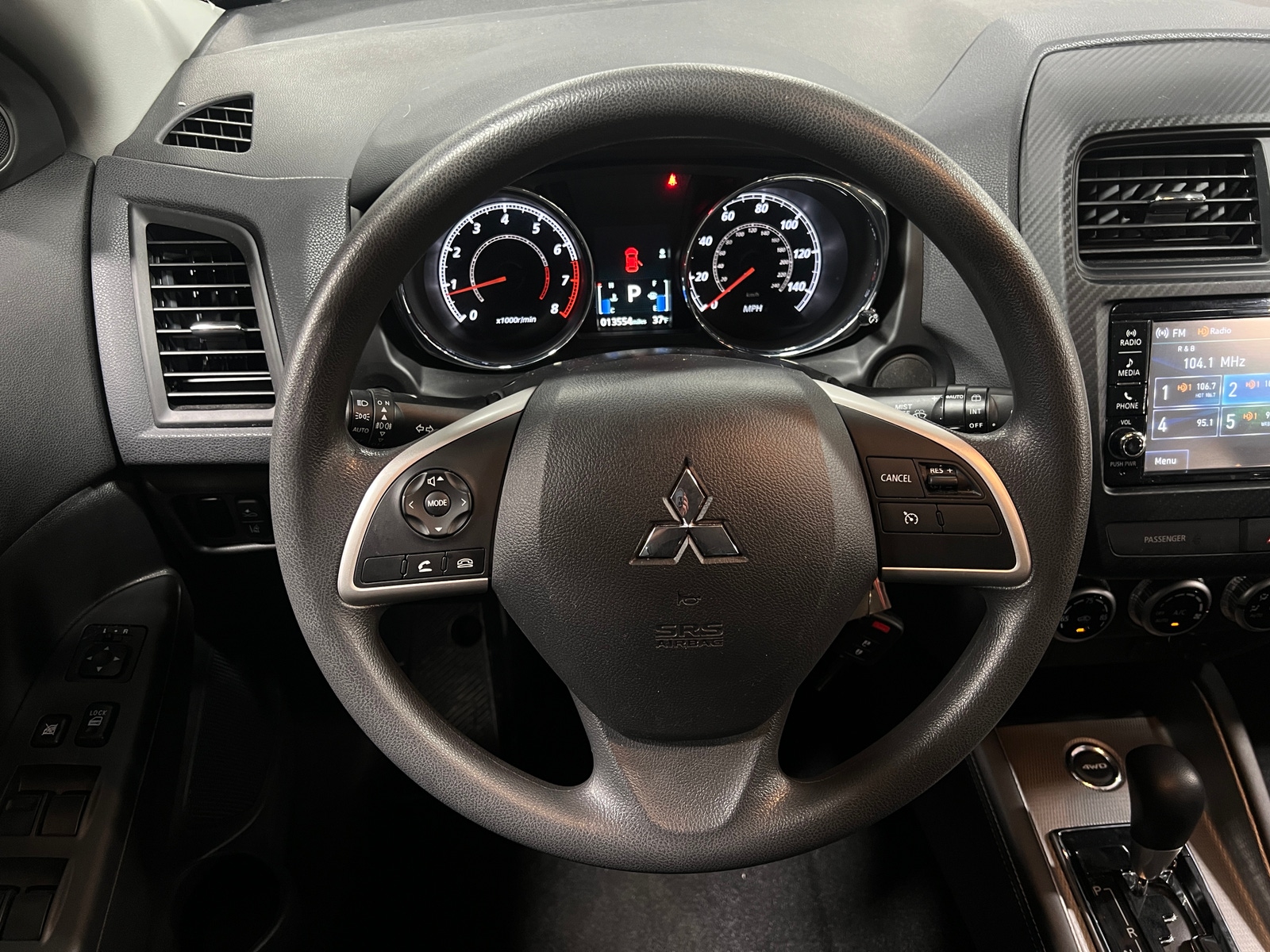 Thumbnail: 2021 Mitsubishi Outlander Sport - 5