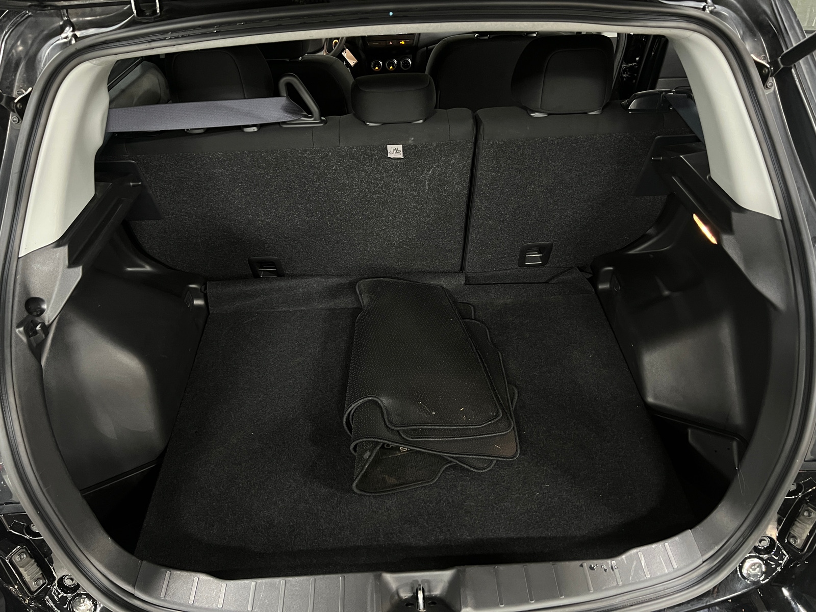 Thumbnail: 2021 Mitsubishi Outlander Sport - 7