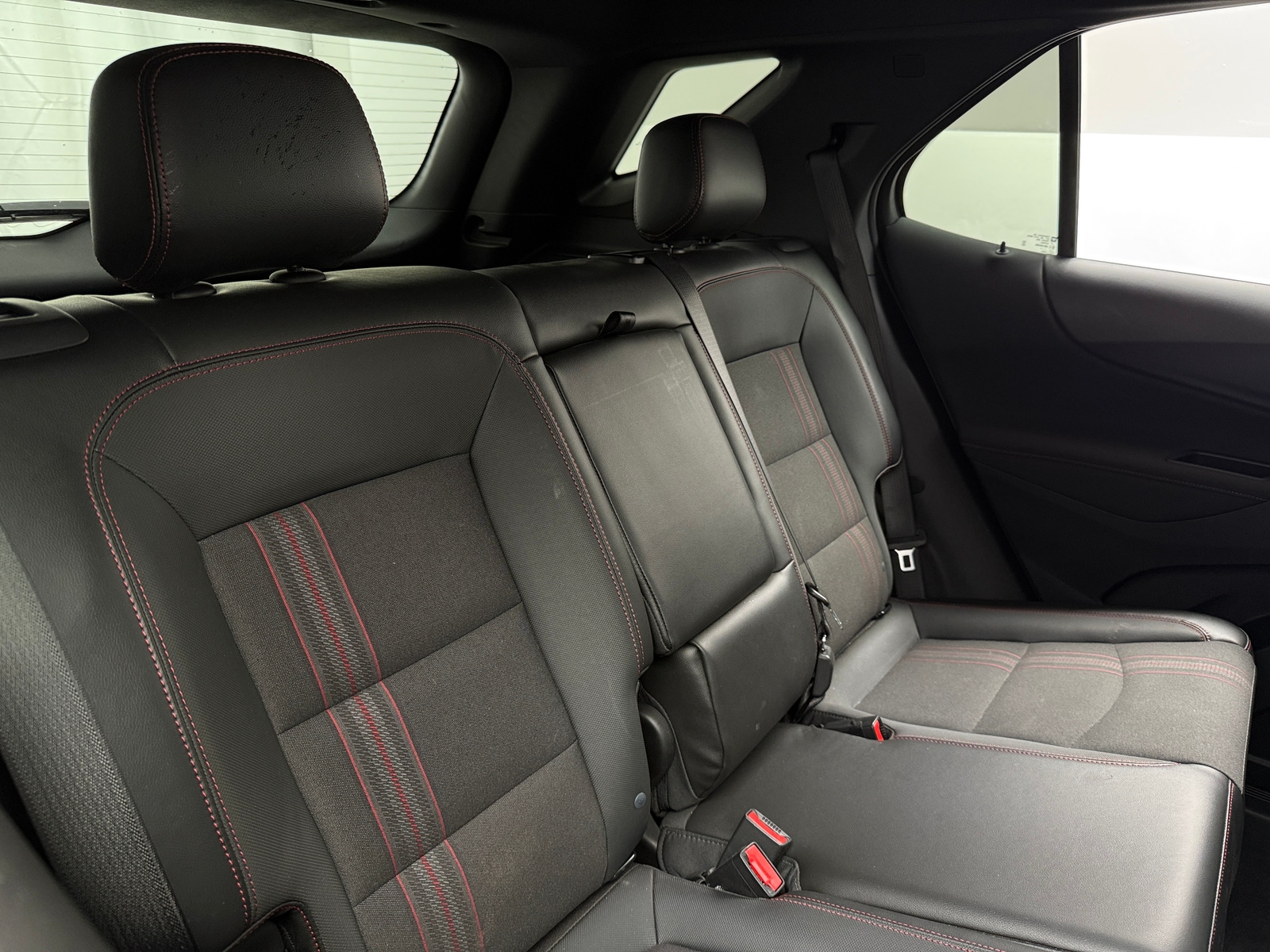 Thumbnail: 2022 Chevrolet Equinox - 6