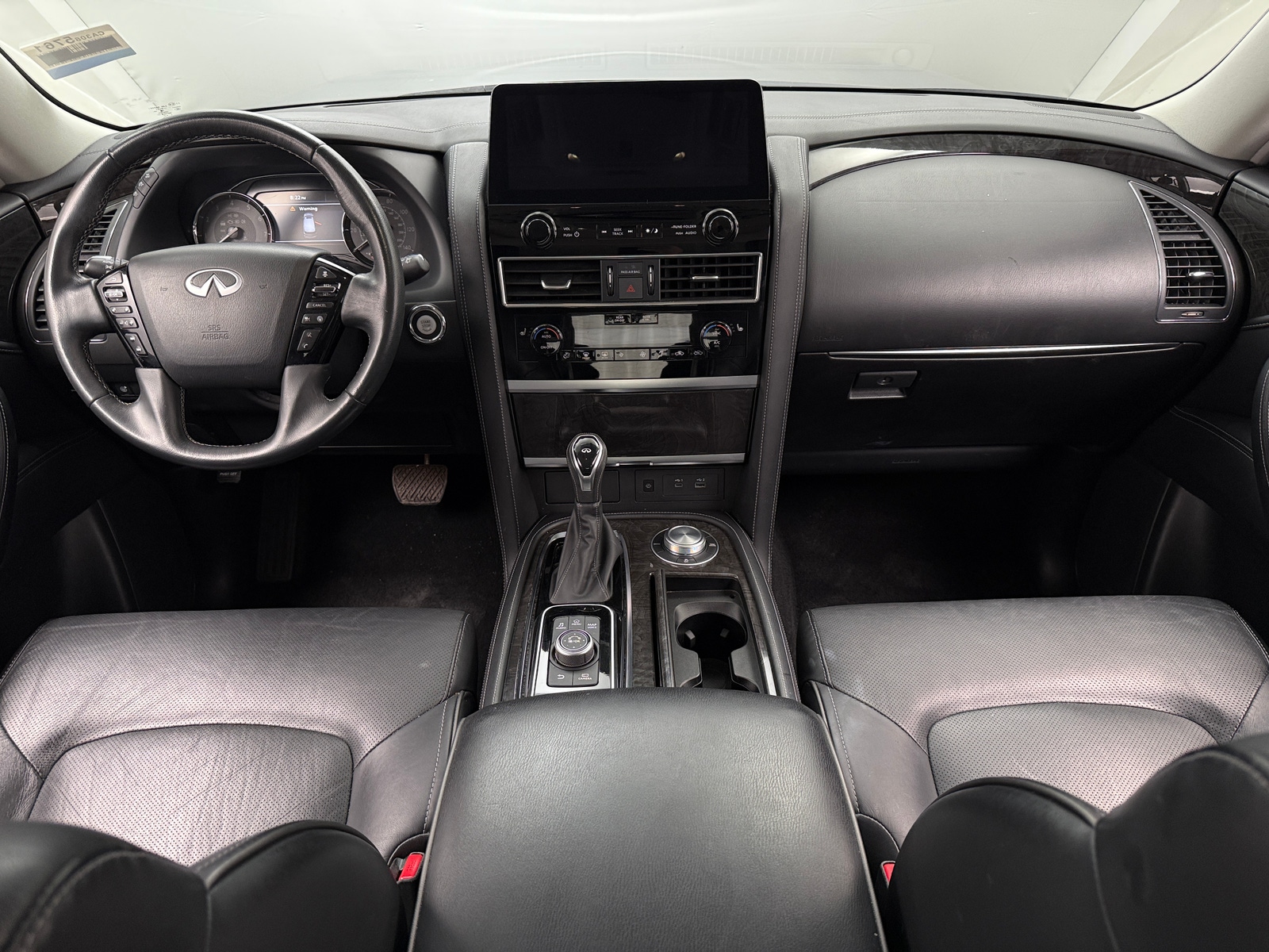 Thumbnail: 2024 INFINITI QX80 - 2