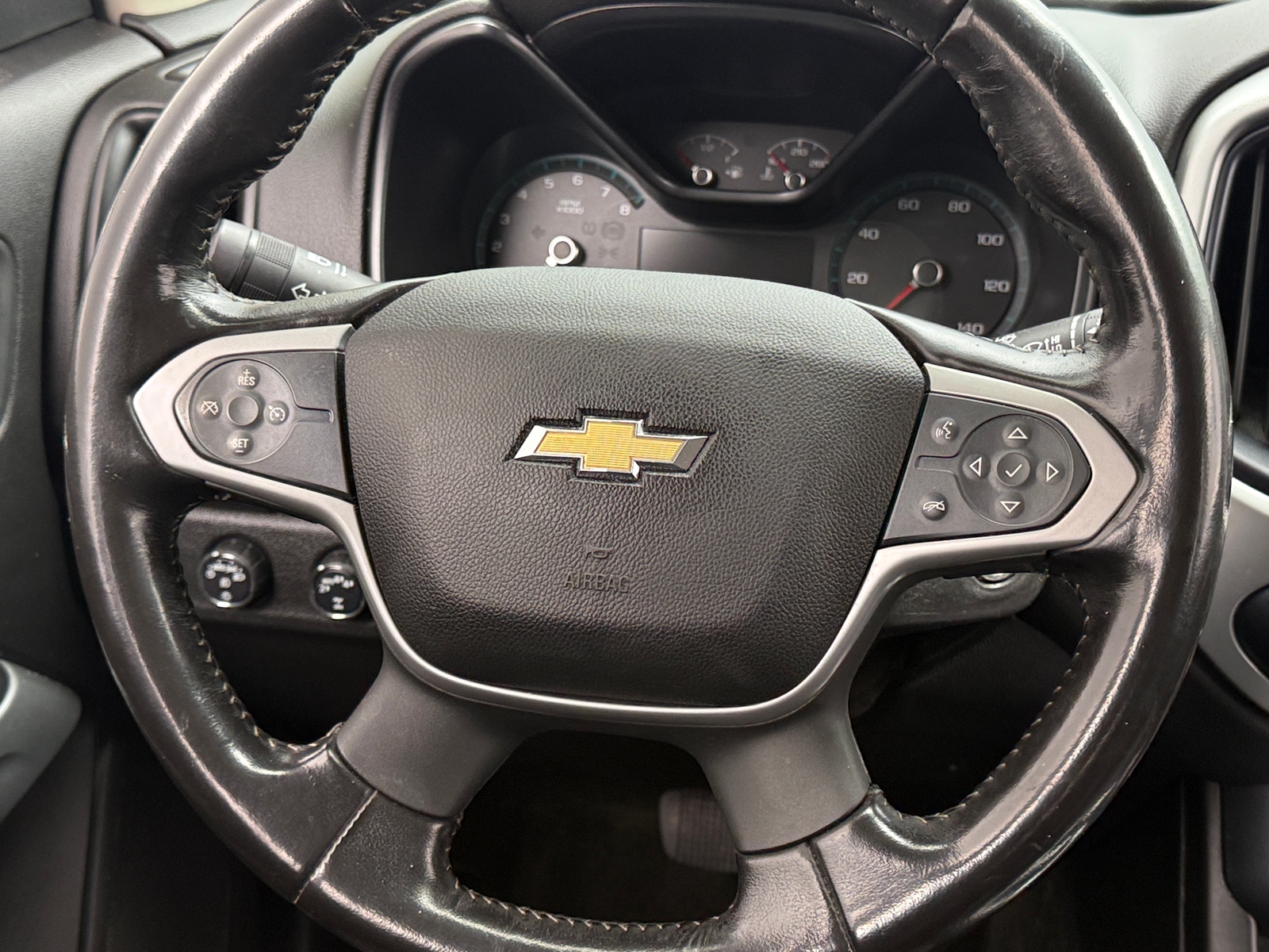 Thumbnail: 2017 Chevrolet Colorado - 5