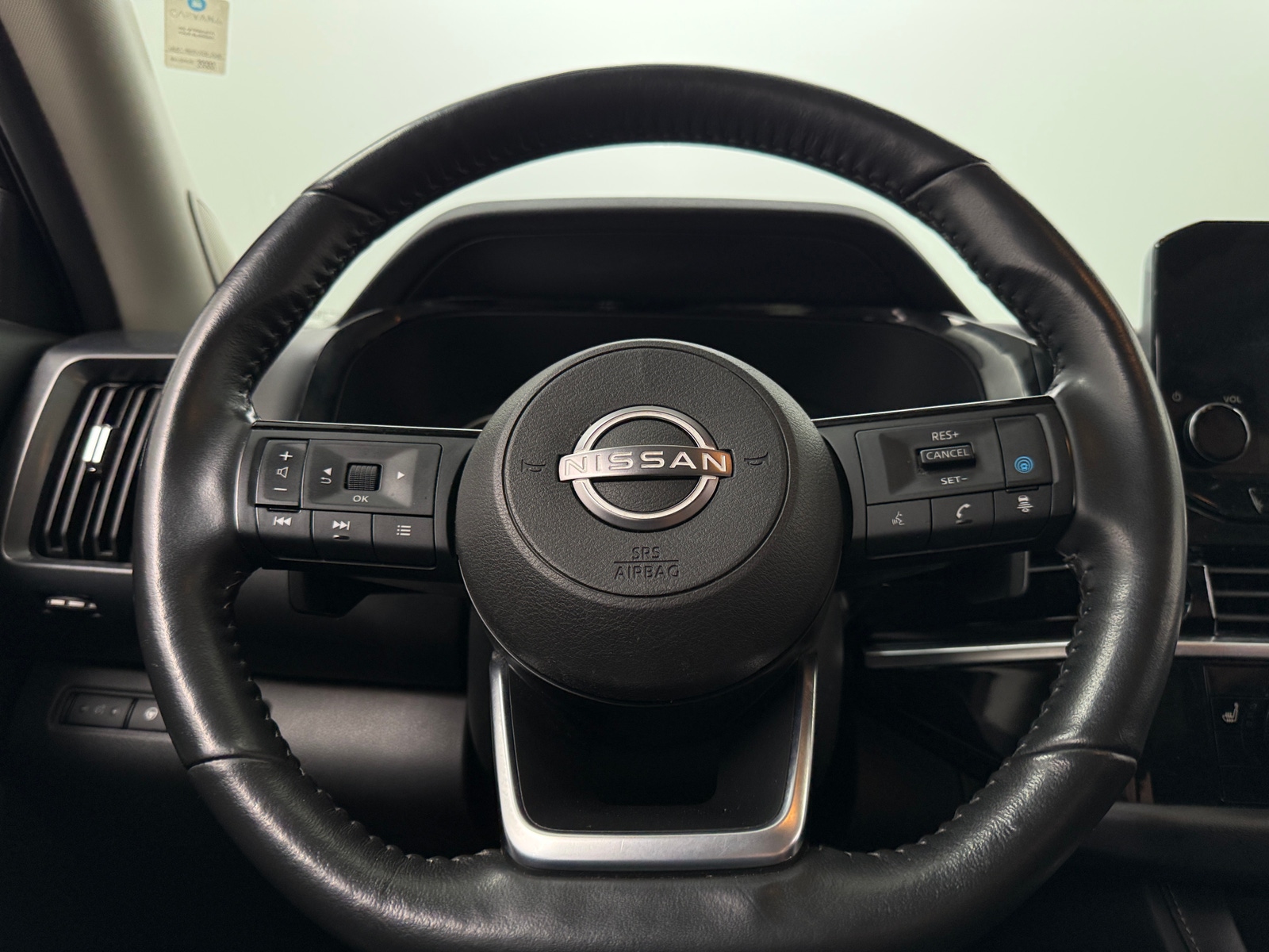 Thumbnail: 2023 Nissan Pathfinder - 4