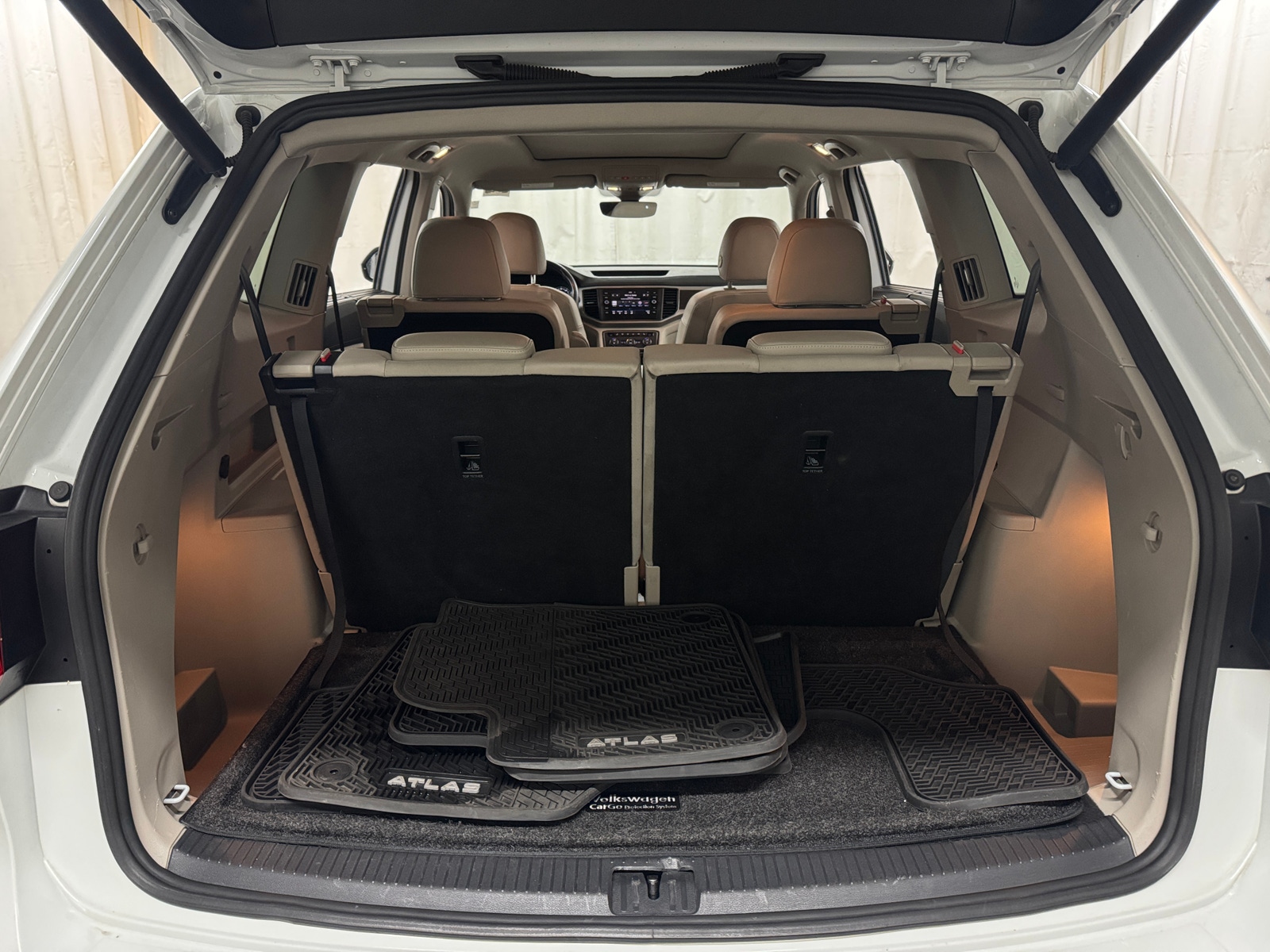 Thumbnail: 2019 Volkswagen Atlas - 6