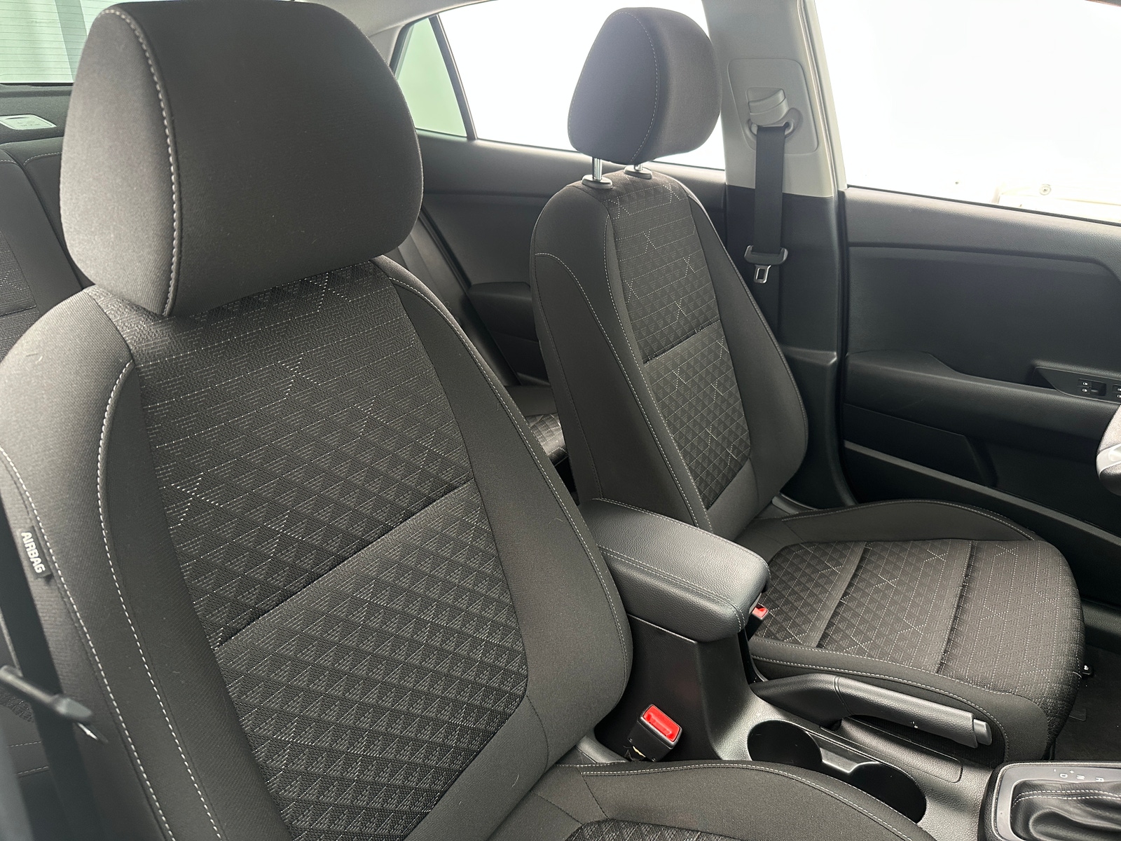 Thumbnail: 2023 Kia Rio - 2