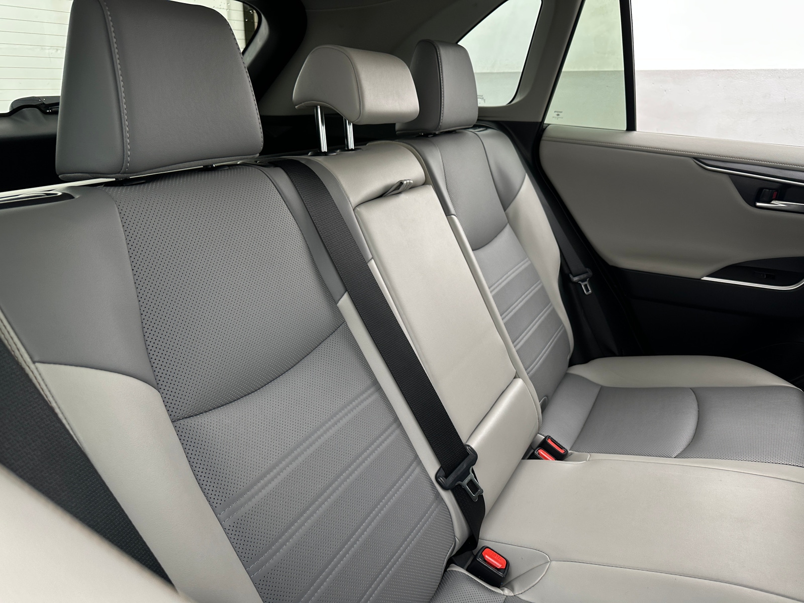 Thumbnail: 2024 Toyota RAV4 - 5