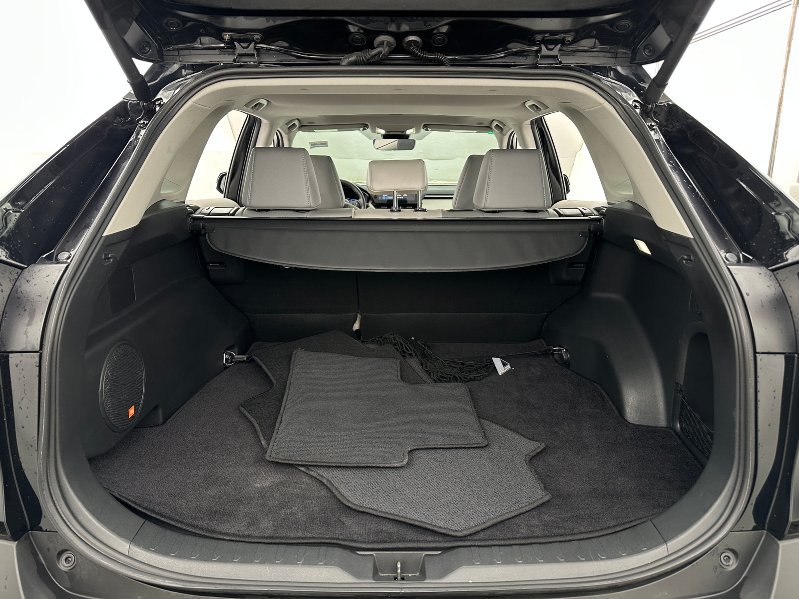 Thumbnail: 2024 Toyota RAV4 - 6