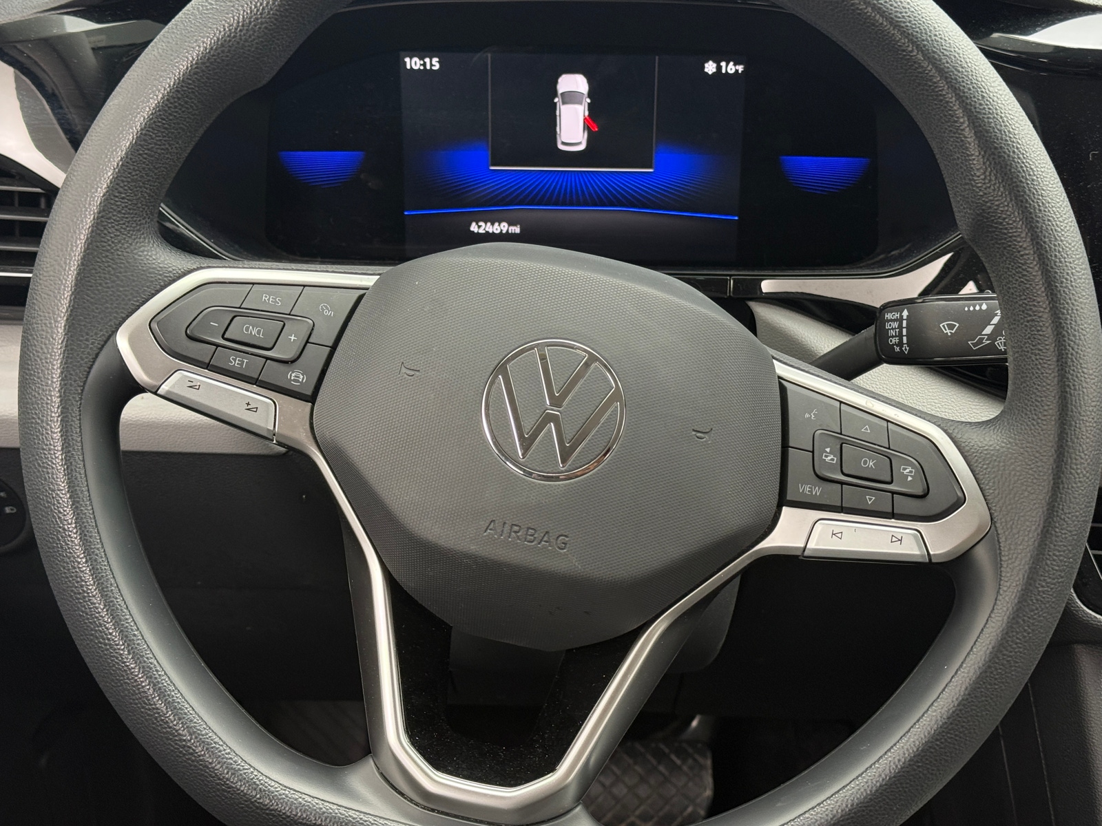 Thumbnail: 2022 Volkswagen Taos - 5