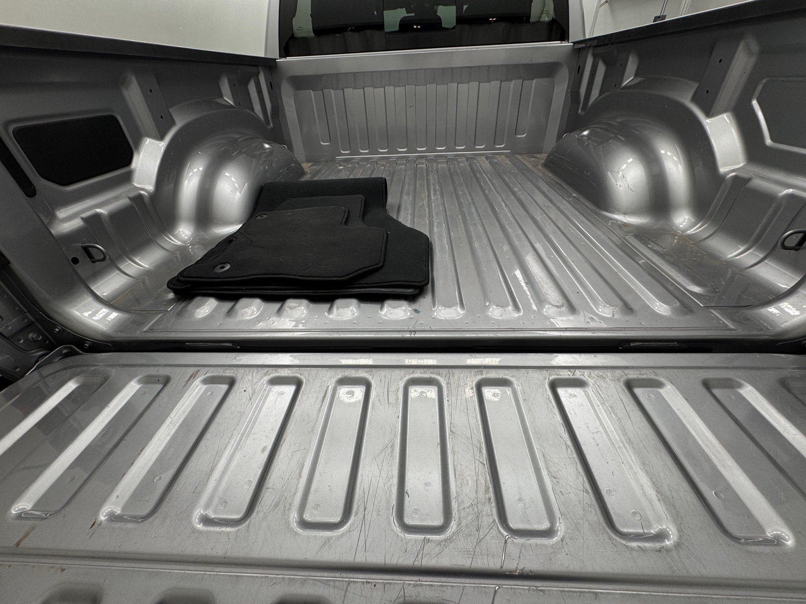 Thumbnail: 2025 RAM 1500 - 7