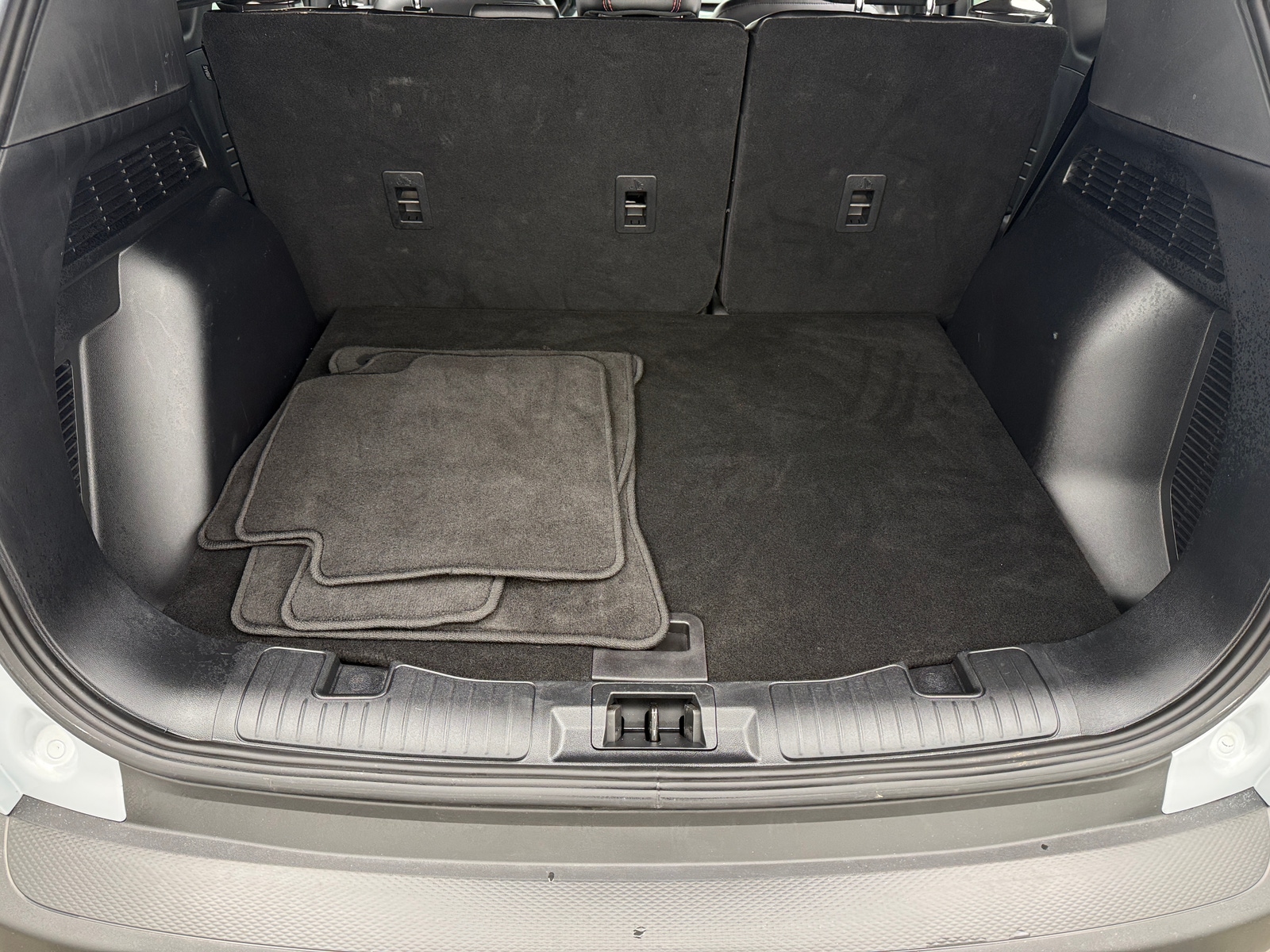 Thumbnail: 2025 Ford Escape - 6