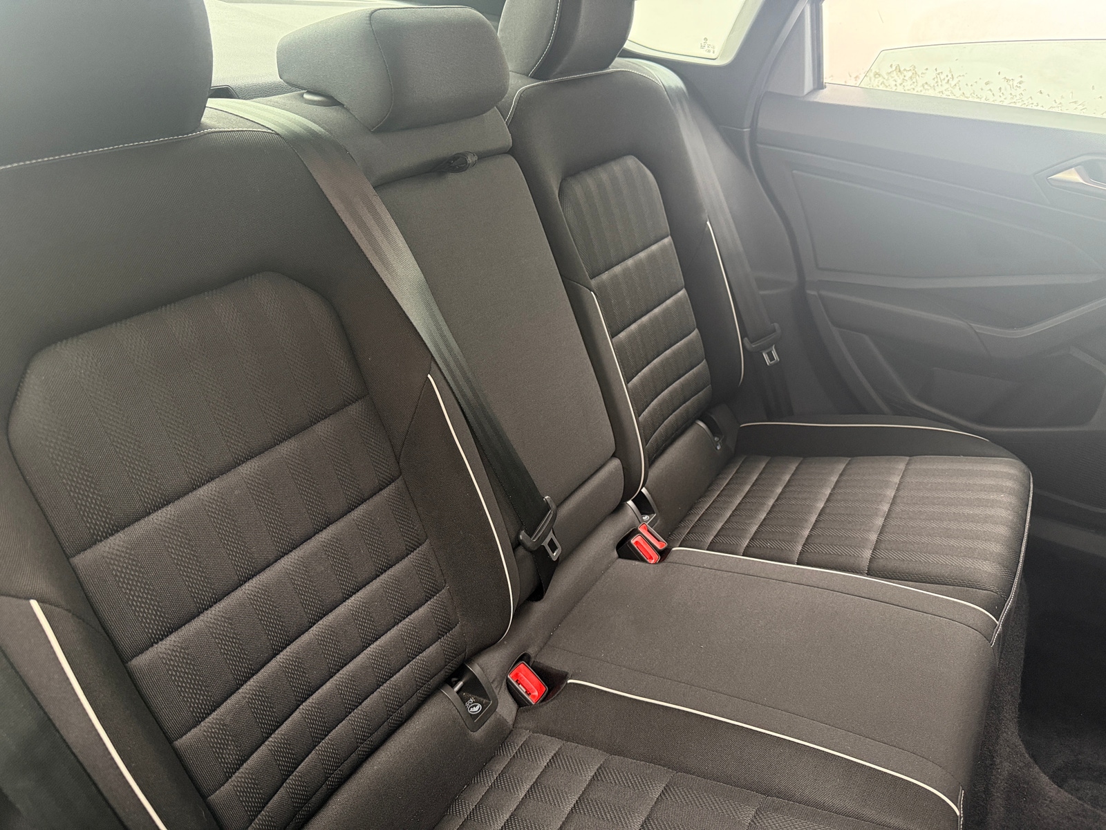 Thumbnail: 2022 Volkswagen Jetta - 6