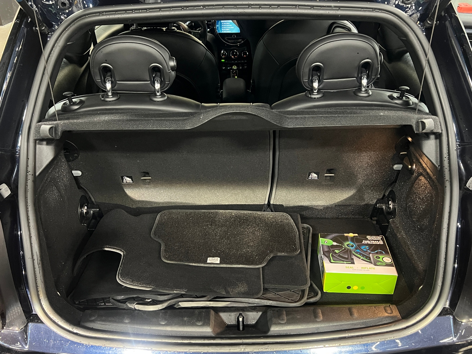 Thumbnail: 2022 MINI Cooper Hardtop - 6