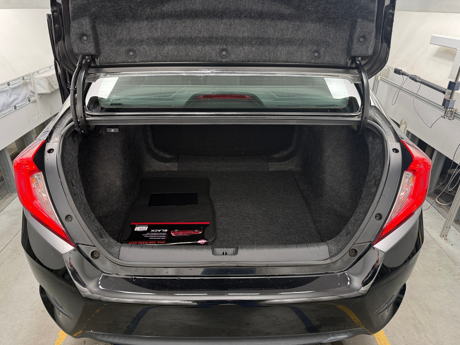 Thumbnail: 2018 Honda Civic - 7