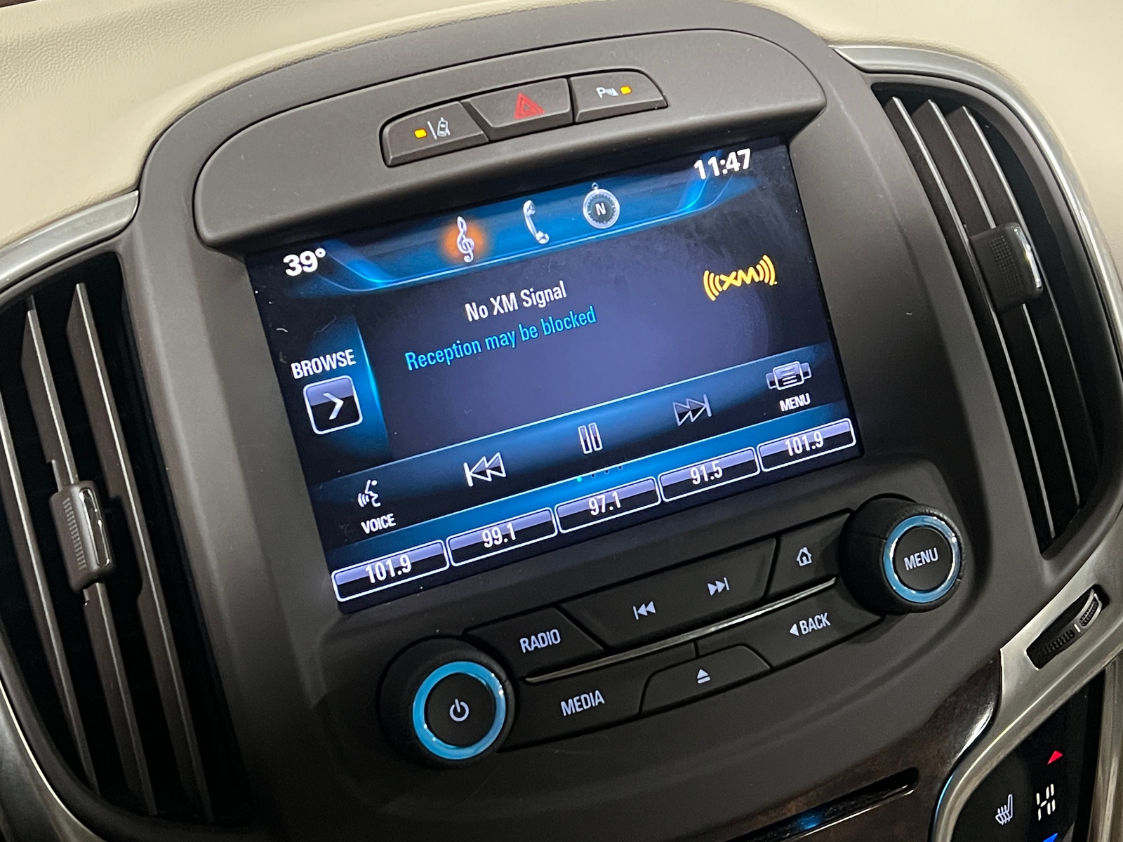 Thumbnail: 2014 Buick LaCrosse - 3