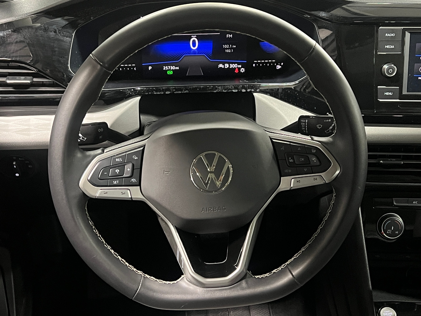 Thumbnail: 2024 Volkswagen Taos - 5