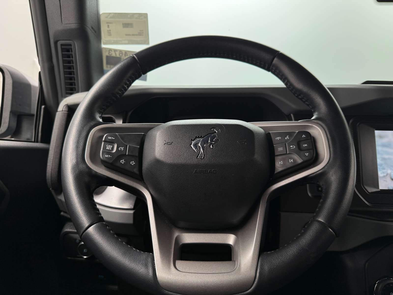 Thumbnail: 2021 Ford Bronco - 5